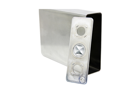 Battery cell carrier housing Battery cell carrier housing